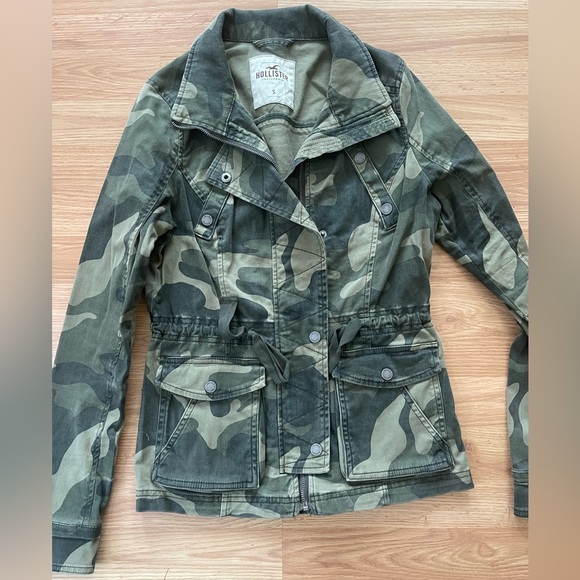 Hollister Green Utility Jacket Military-Inspired Style - Picture 1 of 5